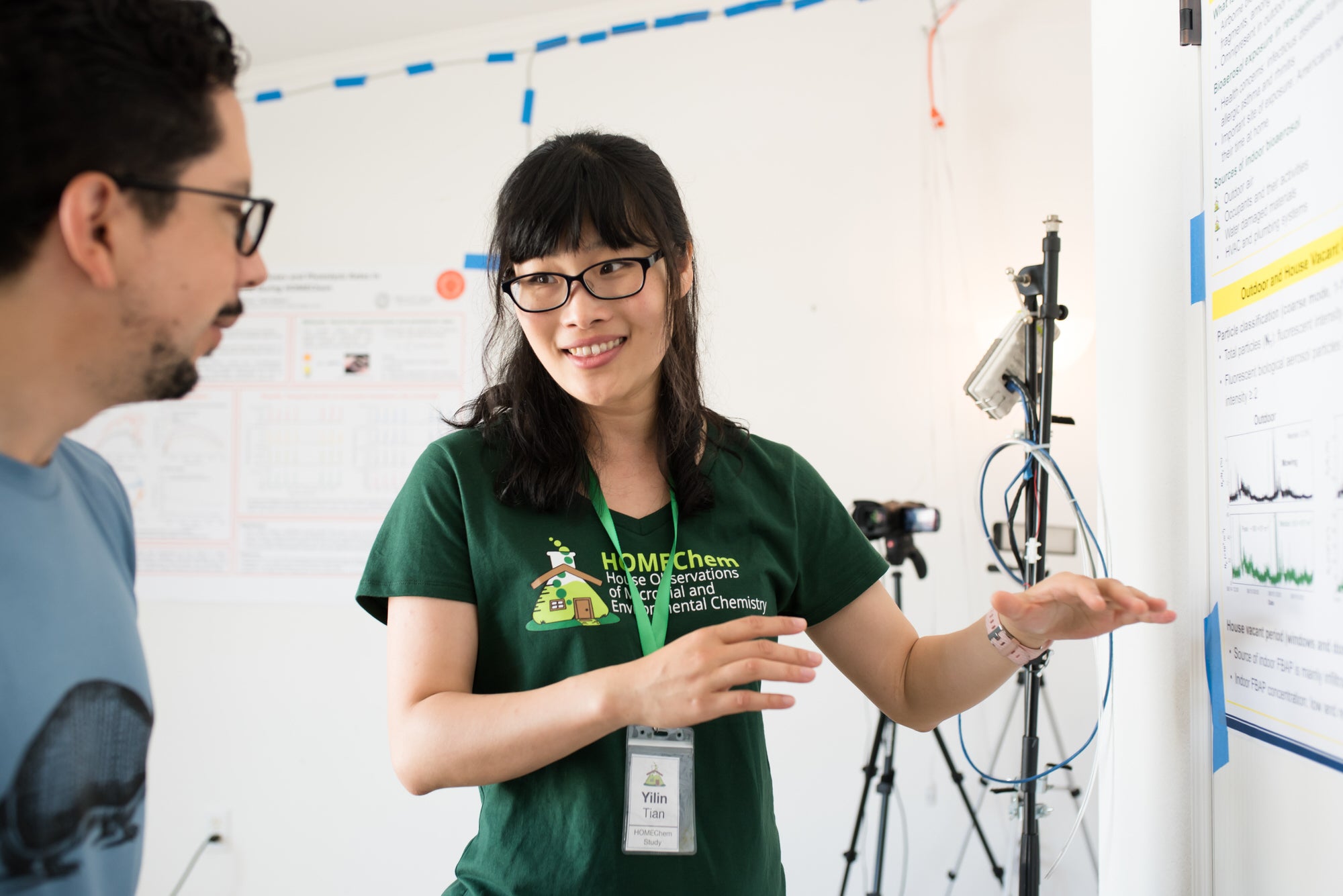 Graduate student presenting at UTest House