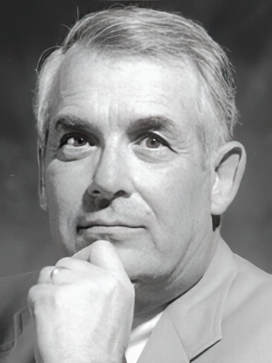 Texas CAEE alumnus and professor emeritus Richard Tucker
